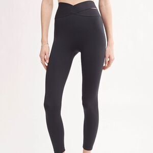 Le Ore Corso‎ Crossover Black Leggings